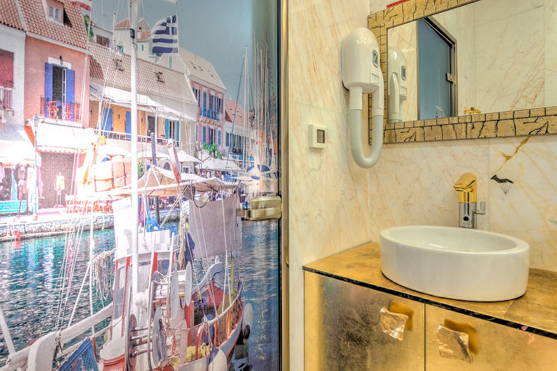 Fiscardonna Luxury Hotel