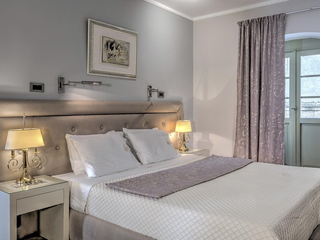 Fiscardonna Luxury
