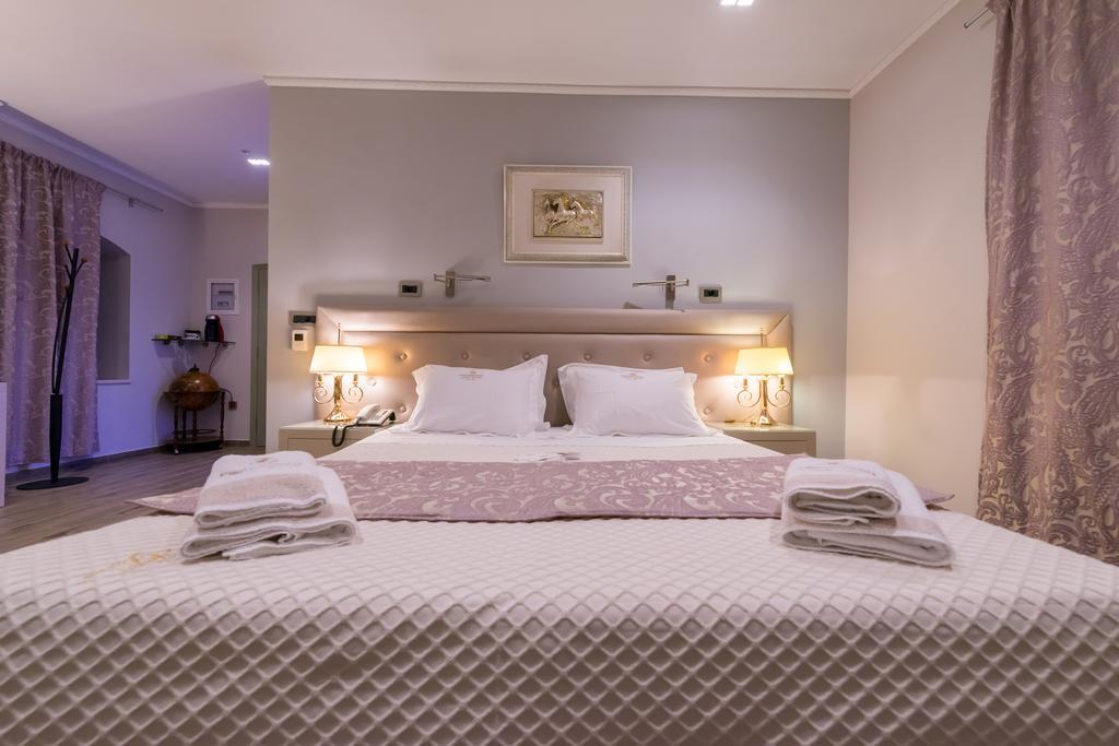 Fiscardonna Luxury Hotel
